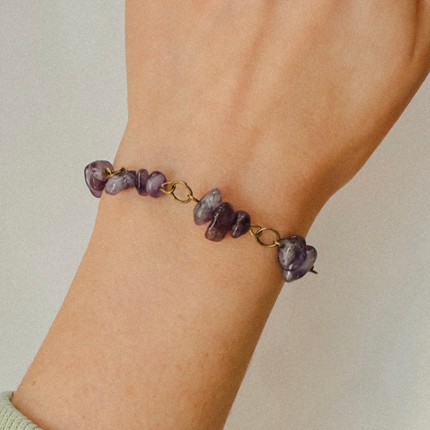 Handmade - Crystal Chip Charm Bracelet -  • Amethyst •